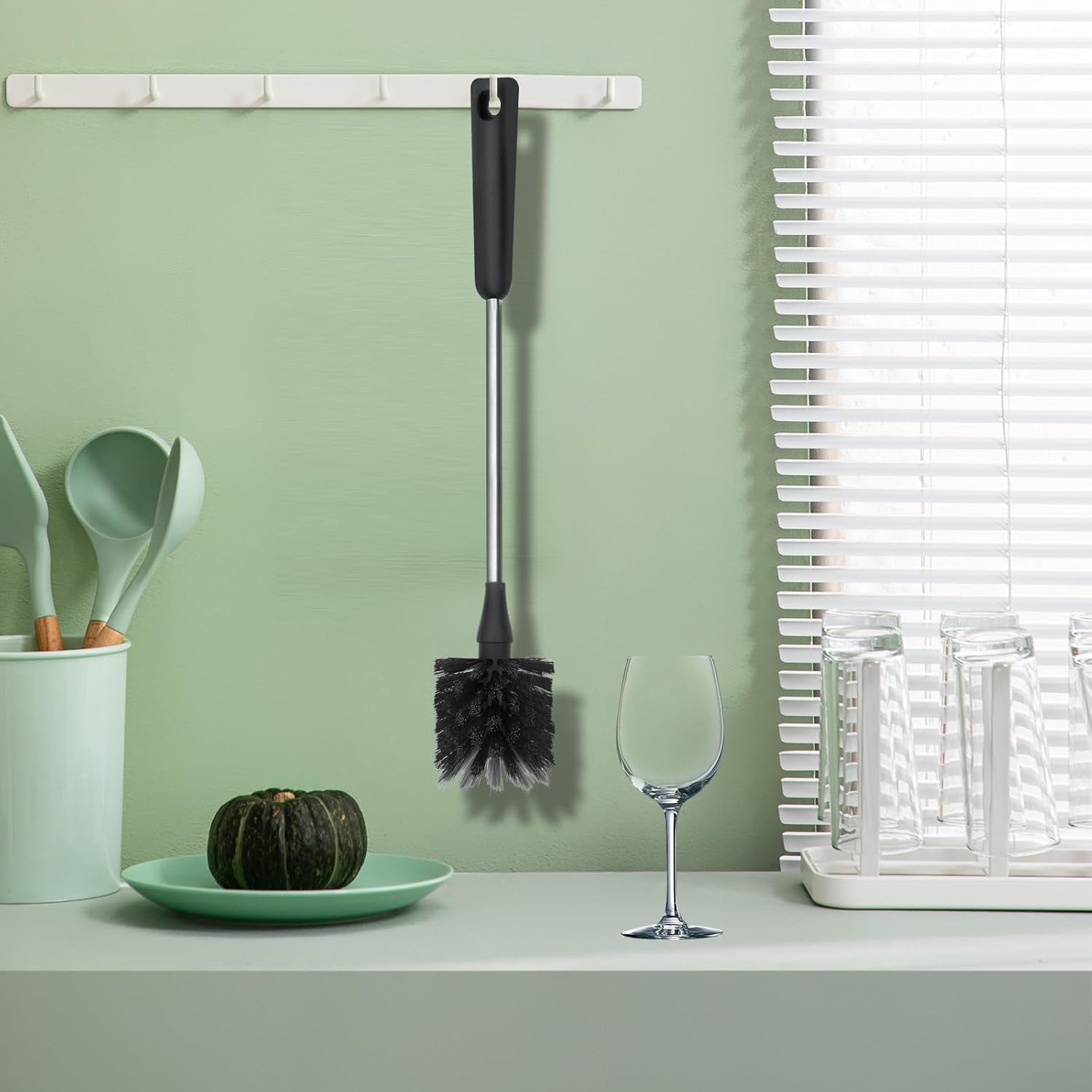 Bottle Brush, Bendable Long Handle Cleaner Brushes for Cleaning Neck Bottles, Baby Bottles, Water Bottles, Tumblers, Flask, Bird Feeder, Vase and Home Kitchen Sink Cleaning Brush (Black and White)